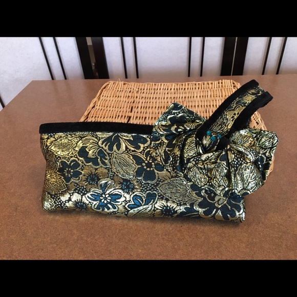 Fannie Lee Original Brocade & Velvet Clutch w/Bow - Picture 2 of 7